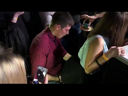 ❤️ Tinuod nga sekso sa usa ka nightclub sa Russia. Ang 18-anyos nga Ruso nga babaye sa anus ug puwerta nakighilawas sa usa ka nightclub ☑ Maanindot nga porn sa ceb.moresexmovies.ru ❤